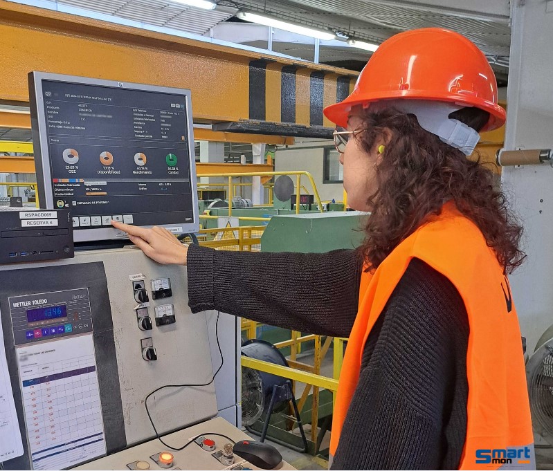 Un entorno de trabajo ordenado y limpio se puede obtener sustituyendo los papeles por un tablet y el proceso digitalizado mediante un sistema EBR